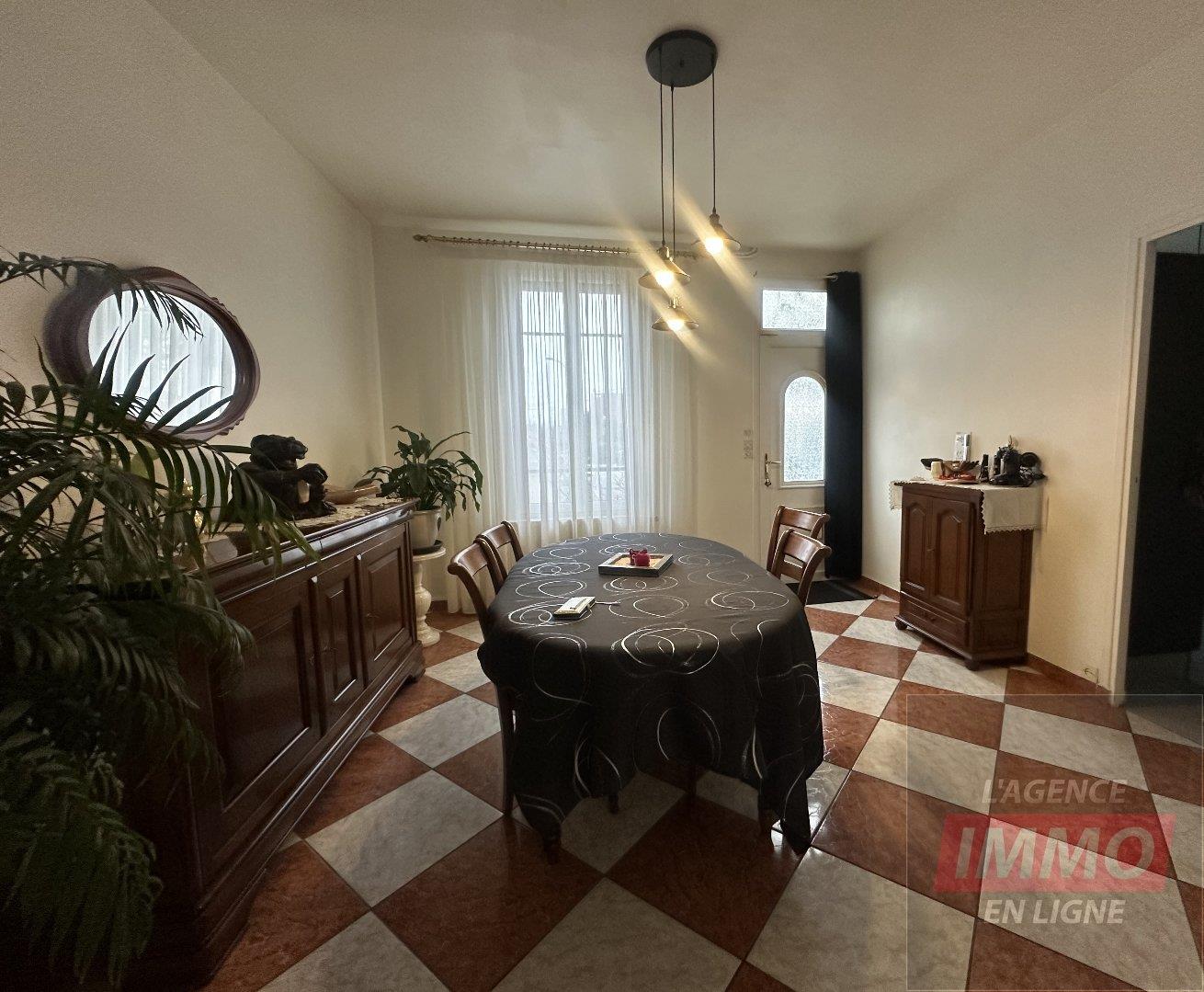 Drancy, Maison 5 Pièces,161 m2