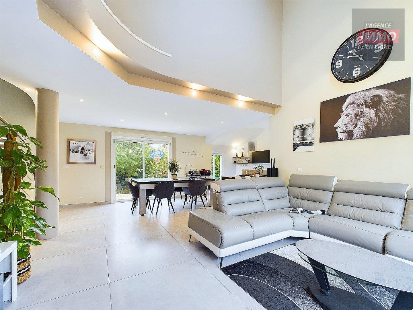 Contemporary property