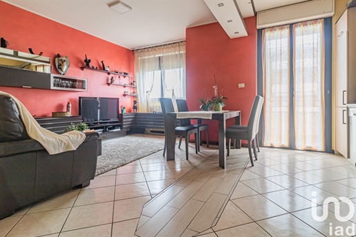Sale Apartment 78 m² - 2 bedrooms - Mariano Comense