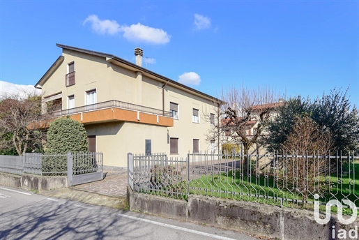 Maison Individuelle / Villa à vendre 535 m² - 6 chambres - Figino Serenza