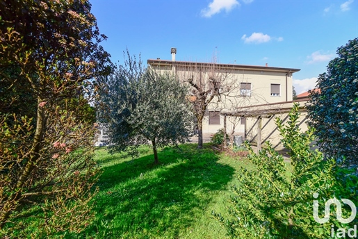 Maison Individuelle / Villa à vendre 535 m² - 6 chambres - Figino Serenza