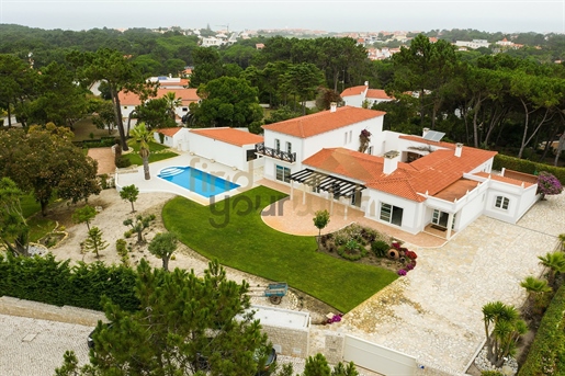 Exclusive 6 bedroom villa near the beach and golf