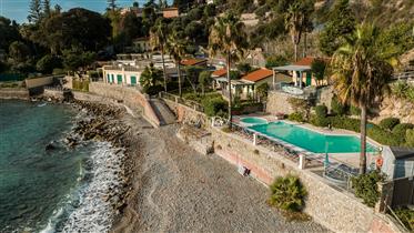 Property with private beach in Bordighera