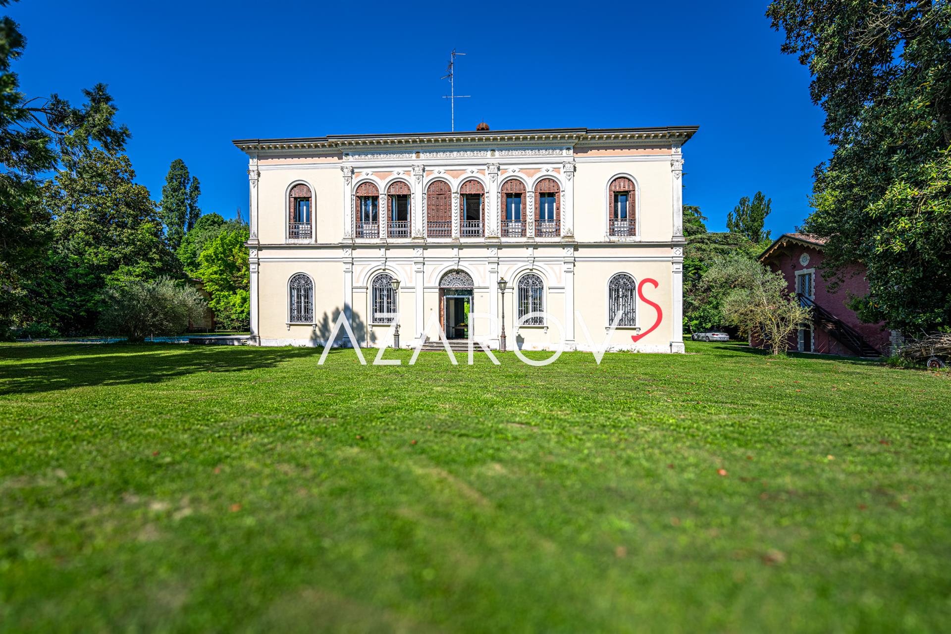 Elegantes Anwesen in Ferrara