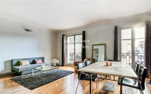 Köp: Lägenhet (75018)