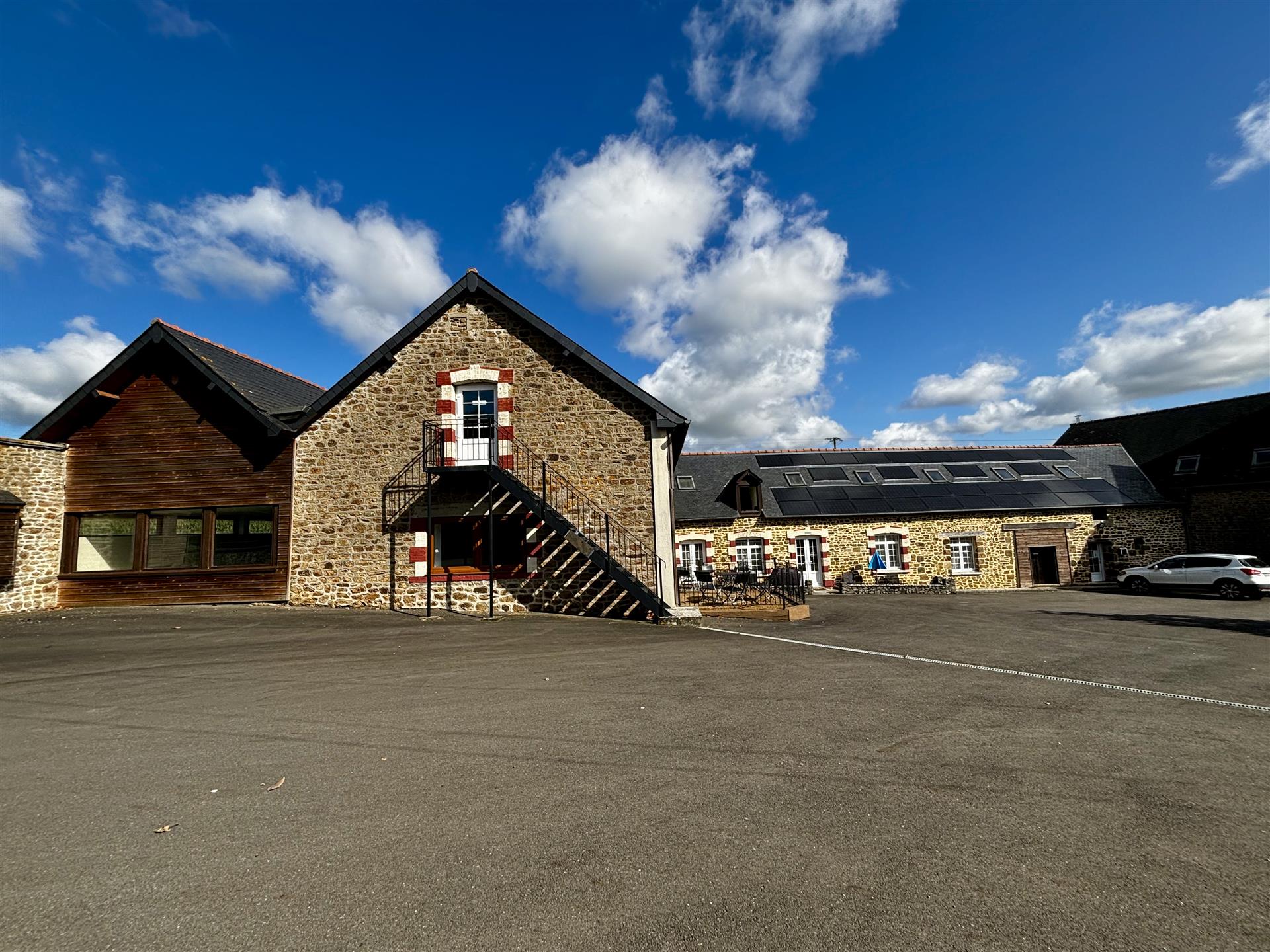 Impressive Converted Old Mill in Rural Mayenne – Established Business Opportunity: 3 Gites