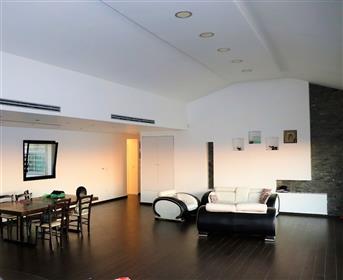 Amazing Penthouse, stunning view, 270Sqm, Central location!!!