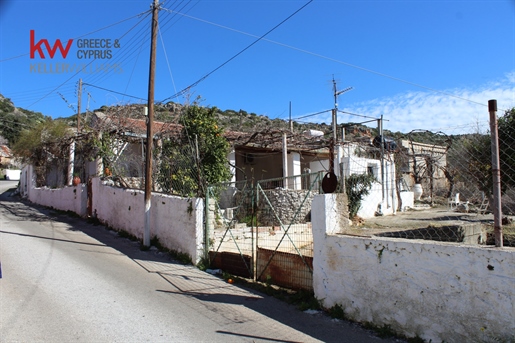 470786 - Prodaje se samostojeća kuća u Akrotiri, 180 m², 125.000 €