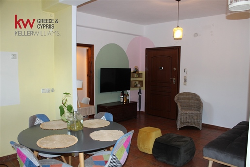743695 - Två lägenheter på första våningen till salu i Agia Marina, 120 m², 370 000 €