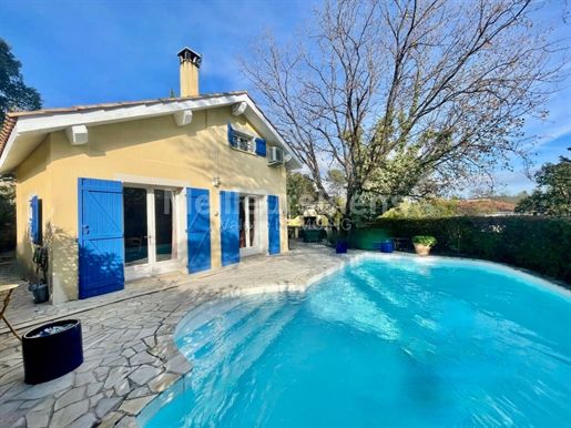 Zentrum Saint-Raphaël - sehr seltenes Einfamilienhaus in geschlossener Domäne mit Swimmingpool
