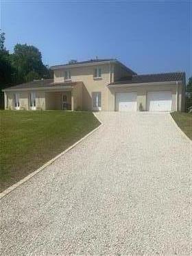 Dom u srcu jezera Charente