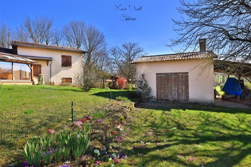 Country house 140 m2 with Garage and Workshop 55m2, land 2000m2, near Bourg!