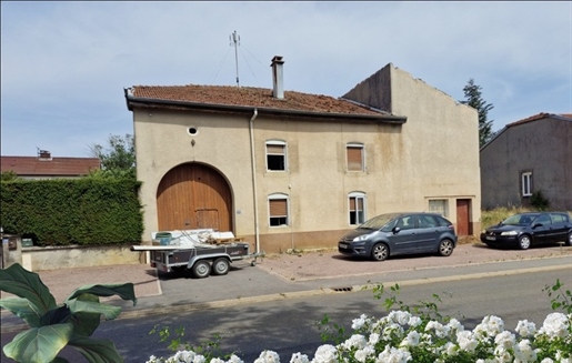Dpt Vosges (88), zu verkaufen in der Nähe von Chatenois Ferme Lorraine zur Sanierung / 4200 m2 Grund