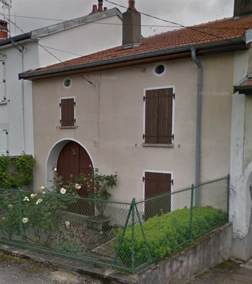 Dpt Vosges (88), à vendre proche de Mirecourt - Maison P5 de 115 m2 habitables avec Garage et Terrai