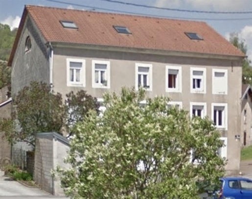 Dpt Vosges (88), продажа Le Val D'ajol квартира T4 цокольный этаж + терраса