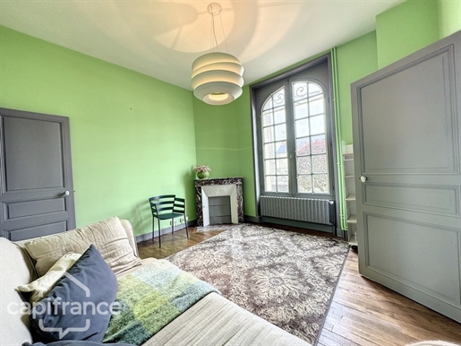 Dpt Deux Sèvres (79), zu verkaufen Thouars Haus P8 von 269,62 m² - Grundstück von 2.042,00 m²