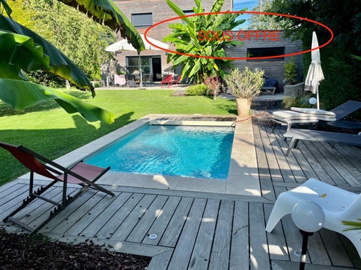 Olivet Centre, Rare à vendre superbe maison d'Architecte avec jardin clos et arbore, piscine, dépend