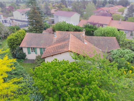 Dpt Rhône (69), for sale Grezieu La Varenne P7 house of 156 m² - Land of 1,509.00 m²