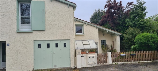 Dpt Gironde (33), for sale Saint Medard En Jalles house P5