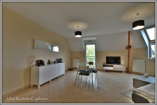 Dpt Maine et Loire (49), for sale Seiches Sur Le Loir apartment T3 of 70,28 m²