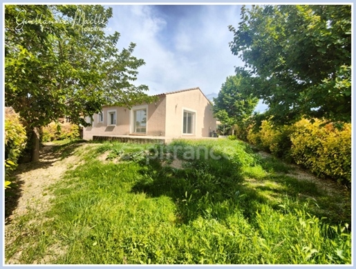 Dpt Hérault (34), à vendre Neffies villa plain-pied P4 de 100,66 m² avec jardin et garage
