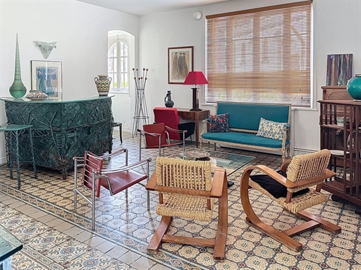 House for sale 9 rooms near Reims (51)