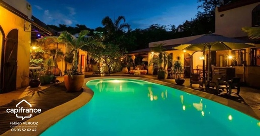 Atypical 6 bedroom villa in Boucan Canot!! Living area 343m²