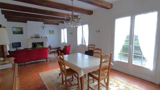 Dpt Finistère (29), à vendre Plovan maison P6 de 124 m² - Terrain de 3 450 m²