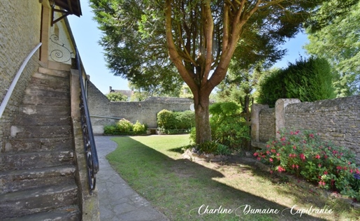 Dpt Calvados (14), à vendre Ver Sur Mer maison en pierre d'environ 200m² avec jardin