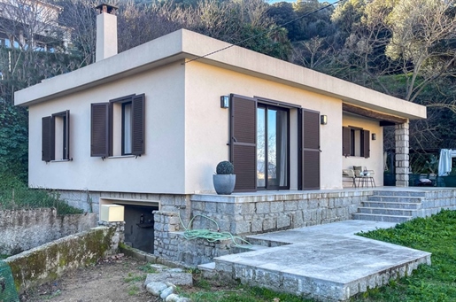 Dpt Korsika (20), na prodej Sartene dům T3