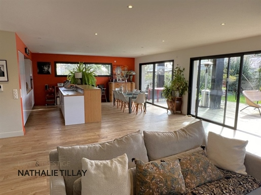 Dpt Loiret (45), à vendre Saint Jean De Braye maison d'architecte P9 de 345 m² - Terrain de 873,00 m
