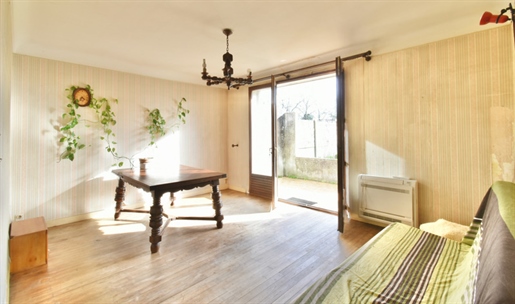 Dpt Loire Atlantique (44), for sale Reze Pont-Rousseau P4 house of 90 m², garden of 500 m², garage a