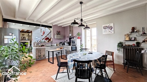 Dpt Deux Sèvres (79), à vendre proche de Thouars maison P6 de 171 m² - Terrain de 2 732 m²