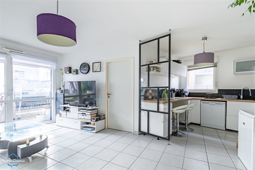 Dpt Côte d'Or (21), à vendre Dijon appartement T3 de 58,33 m² - Garage