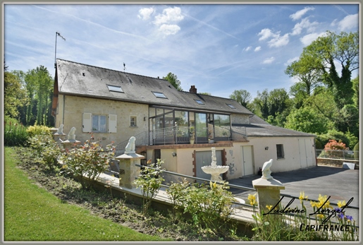 Dpt Aisne (02), Soissons 02200, maison en pierre de taille, de 192 m² 4 chambres - une salle de bain