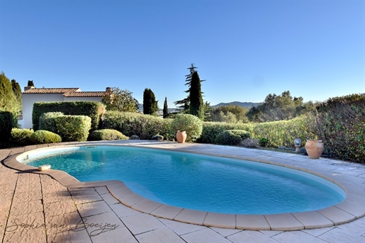 Dpt Var (83), zu verkaufen Sanary Sur Mer - Villa Von 175 m² Auf 1.400 m² - Panoramablick - Schwimm