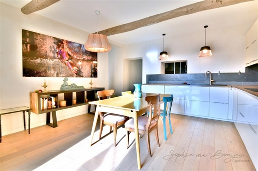 Dpt Bouches du Rhône (13), for sale in Gardanne, 15 minutes from Aix En Provence town house of 125 m