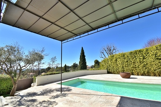 Dpt Bouches du Rhône (13), for sale Aix-En-Provence Walking Distance, 204 Sqm Villa, 6 Br, Swimming