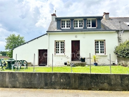 Exclusivité - Dpt Finistère (29), à vendre proche de Motrefff maison T5