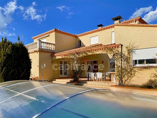Banyuls Dels Aspres (66) - For sale House F5 - 166 m² with Terrace - Swimming pool - Basement - Gara