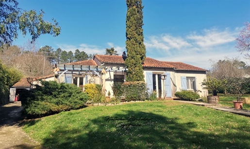 Dpt Dordogne (24), Saint Sauveur, Gelijkvloers huis, 4 slaapkamers, 113 m2 + zwembad + garage - terr