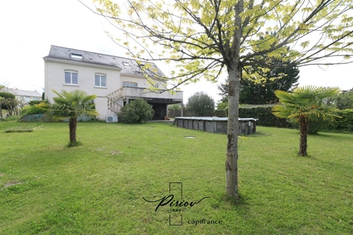 Pavilion of 2000 (144 m² H) with a potential of 5 bedrooms – full basement of 120 m² – approx