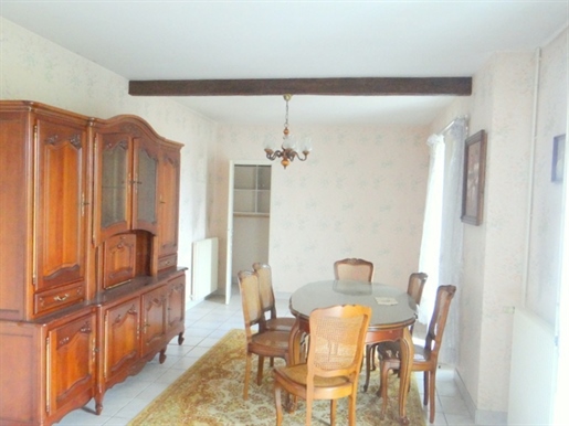Dpt Allier (03), for sale Chamblet 6-room house, convertible attic, garage, cellar, on 3090 m2 of en