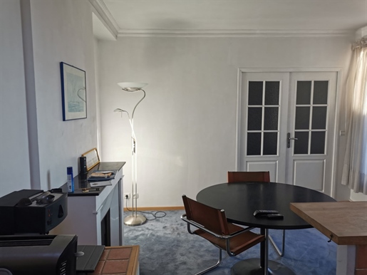 Dpt Paris (75), in vendita Parigi 20° Distretto appartamento T2 di 37 m²
