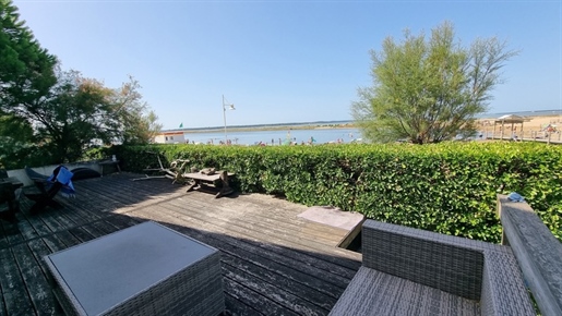 Charente Maritime (17), For sale charming property on the seafront, with 2 houses total 200m² P8, La
