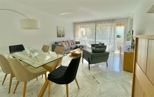 Dpt Alpes Maritimes (06), zu verkaufen Le Cannet T3-Wohnung von 80 m² in Luxusresidenz mit Swimmingp