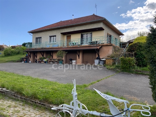 Dpt Rhône (69), House of 150 M2 with terrace, Land of 2000 M2, Depot of 140 M2