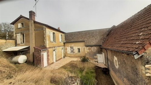 Dpt Sarthe (72), for sale La Chapelle Gaugain house P8 of 208 m² - Land of 21,515 m²