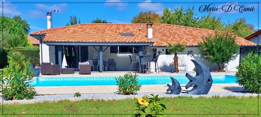 Dpt Gironde (33) ، للبيع منطقة سكنية بيساك منزل تم تجديده بالكامل مع 3 غرف نوم