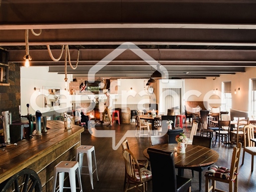 Dpt Côtes d'Armor (22), à vendre Saint Brieuc centre - Café Restaurant 40 couverts, emplacement Exce